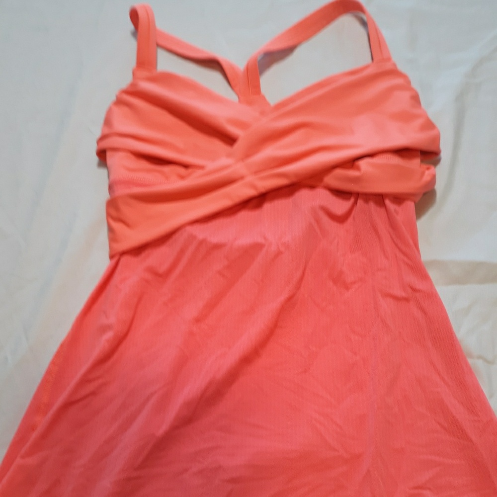 Lululemon Salmon Tank